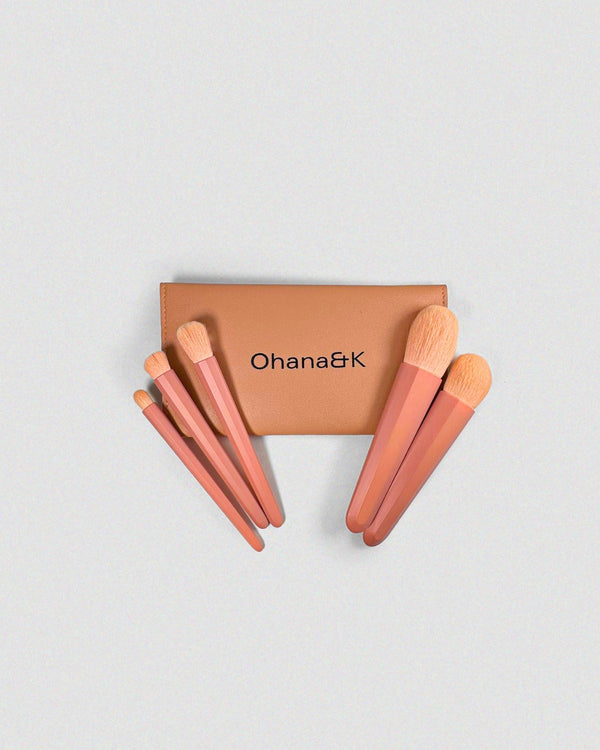 Ohana&K cruelty-free Brush Set displayed with soft bristles and ergonomic design, ideal for travel and daily makeup routines.